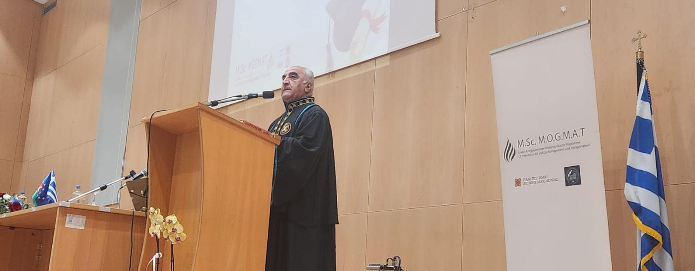 UNEC ilə bu universitetin birgə magistr proqramının məzunlarına diplomlar təqdim edilib - FOTOLAR