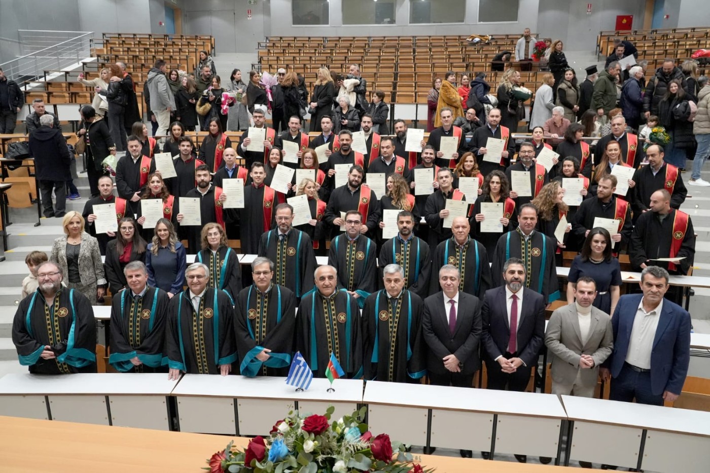 UNEC ilə bu universitetin birgə magistr proqramının məzunlarına diplomlar təqdim edilib - FOTOLAR