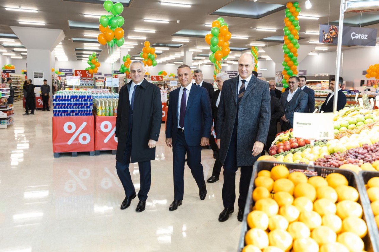 Veysəloğlu Şirkətlər Qrupu Naxçıvanda silsilə market açılışlarını davam etdirir - FOTOLAR