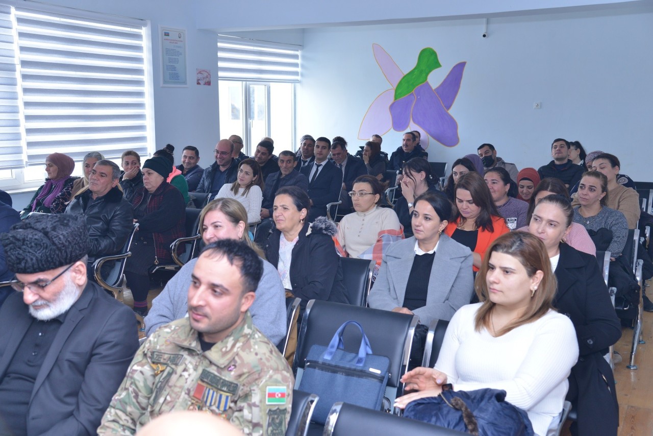 Süleyman Mikayılov Qobustanda səyyar qəbul keçirdi - FOTOLAR