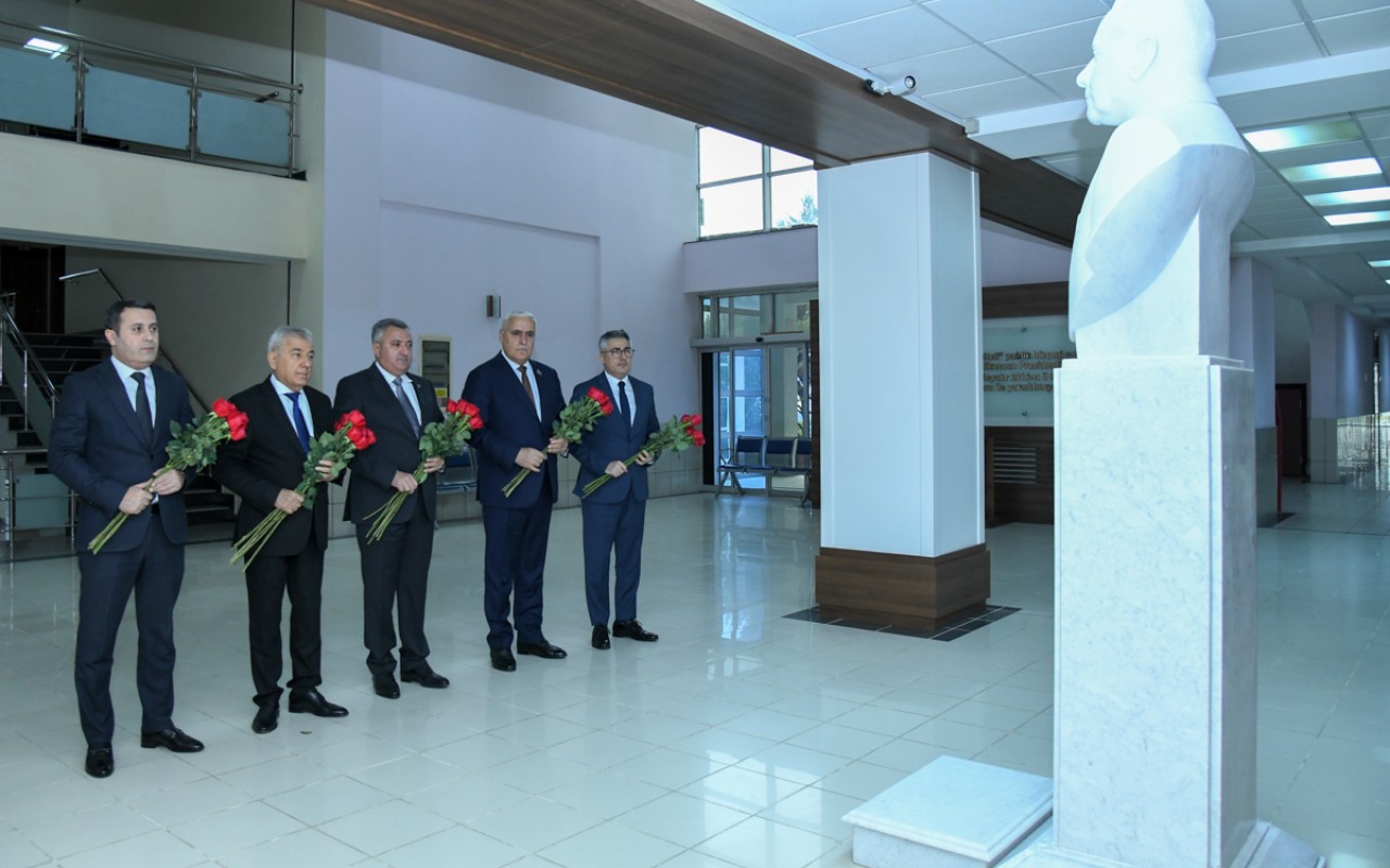 BMU-da Ulu Öndərin anım günü ilə bağlı tədbir keçirilib -FOTOLAR