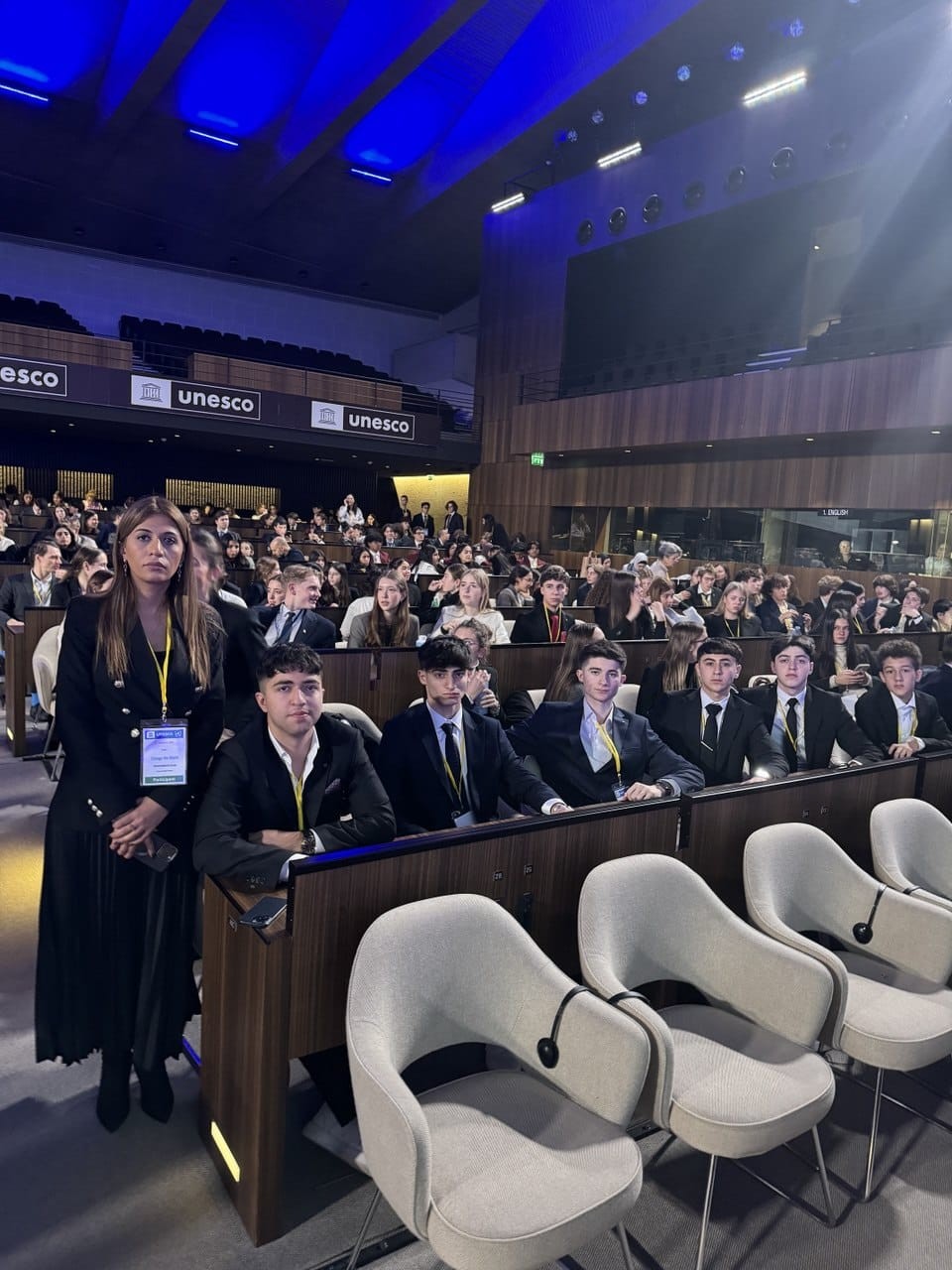 Azərbaycanlı şagird və tələbələr UNESCO-nun qərargahında qlobal problemləri müzakirə ediblər - FOTOLAR