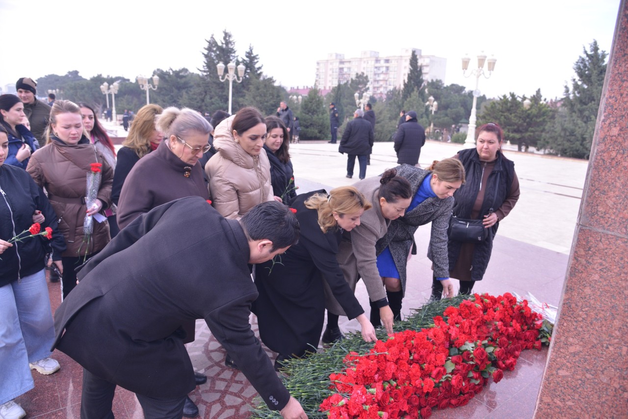 Qaradağda Ulu Öndərin xatirəsi anıldı - FOTOLAR