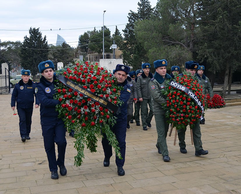 Şəhid pilot Rəşad Atakişiyevin xatirəsi yad edilib - FOTOLAR