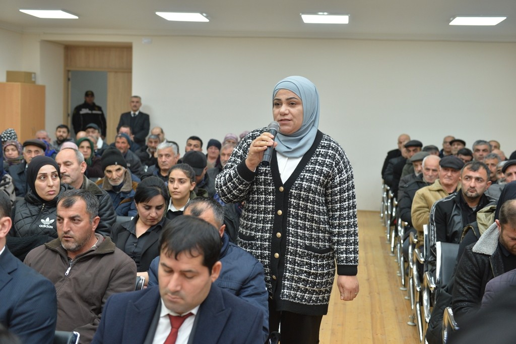 Taleh Qaraşov cari ilin ilk səyyar qəbulunu keçirdi - FOTOLAR