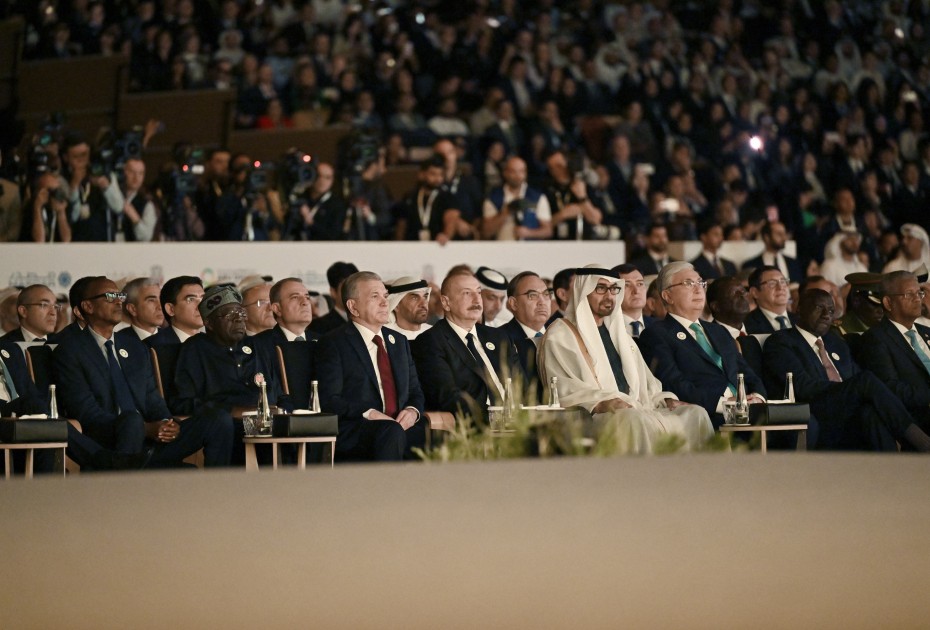 Prezident Əbu-Dabi Dayanıqlılıq Həftəsinin rəsmi açılış mərasimində - FOTOLAR (YENİLƏNİB)