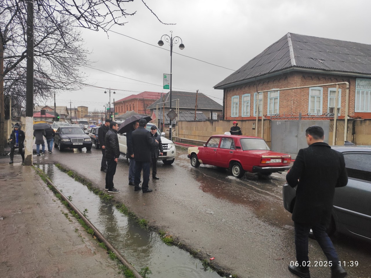 Taleh Qaraşov su basmış ərazilərlə bağlı tapşırıqlar verdi - FOTOLAR