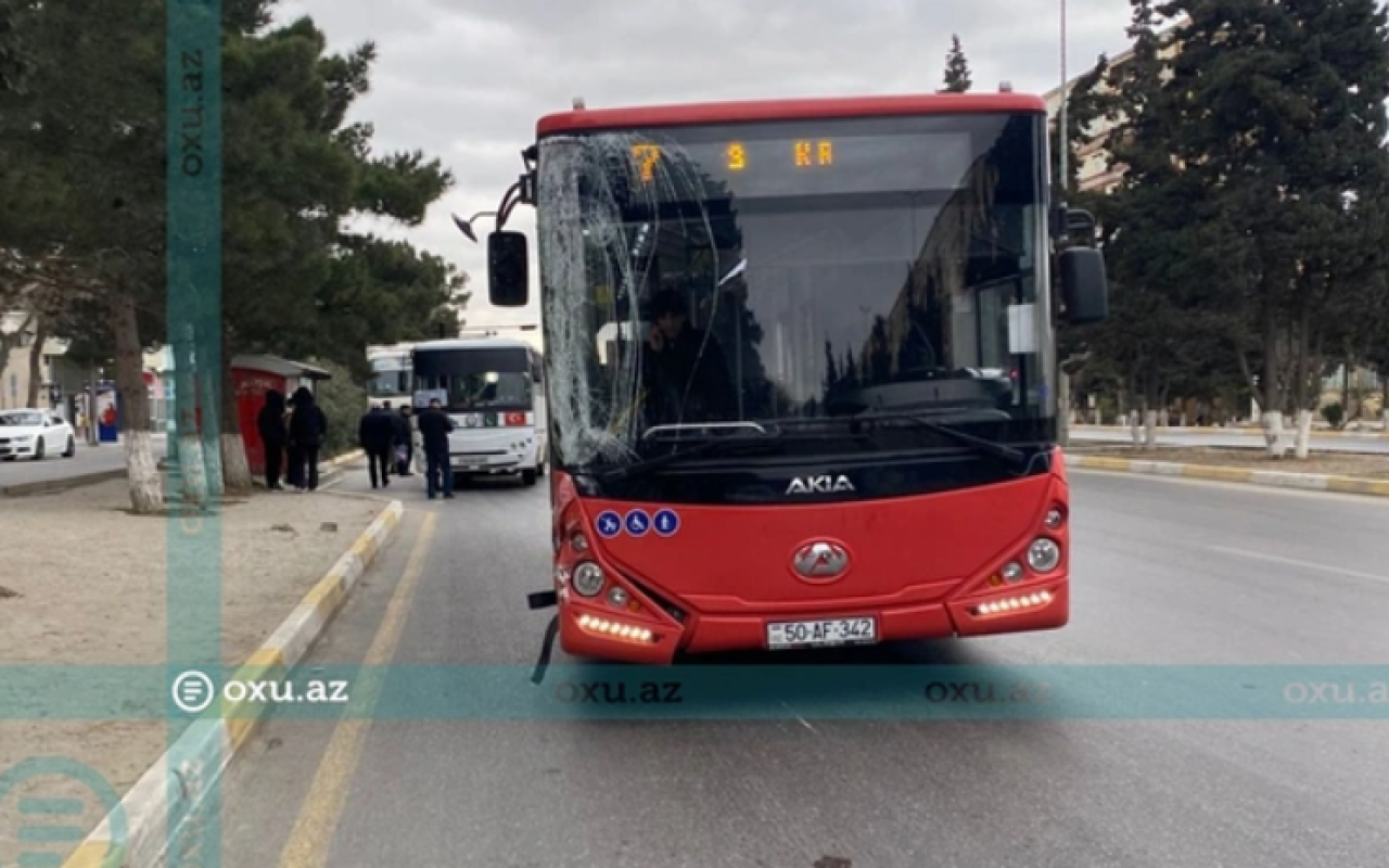 Sumqayıtda sərnişin avtobuslarıtoqquşdu - FOTO