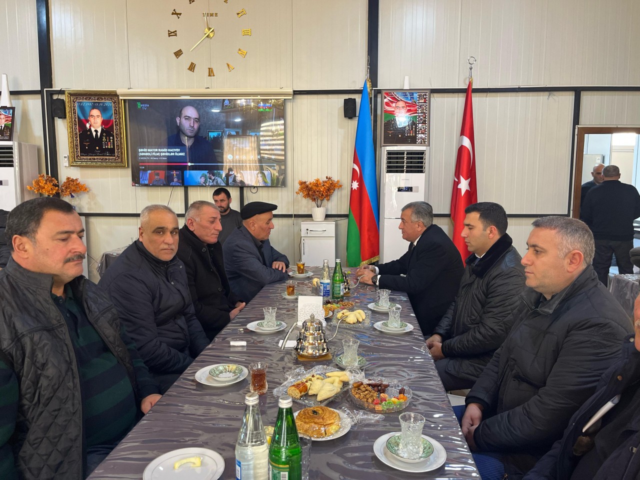 Abşeronda şəhidlərimiz yad edilib, ailə üzvləri ziyarət olunub - FOTOLAR