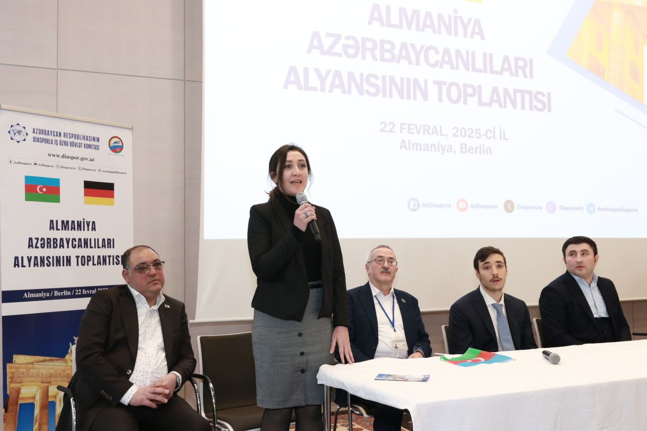 Almaniya Azərbaycanlıları Alyansının toplantısı keçirildi - FOTOLAR