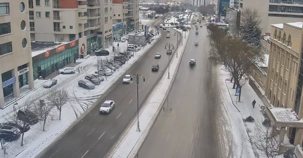 Yeni həftəyə tıxacsız başlayan Bakı - FOTOLAR