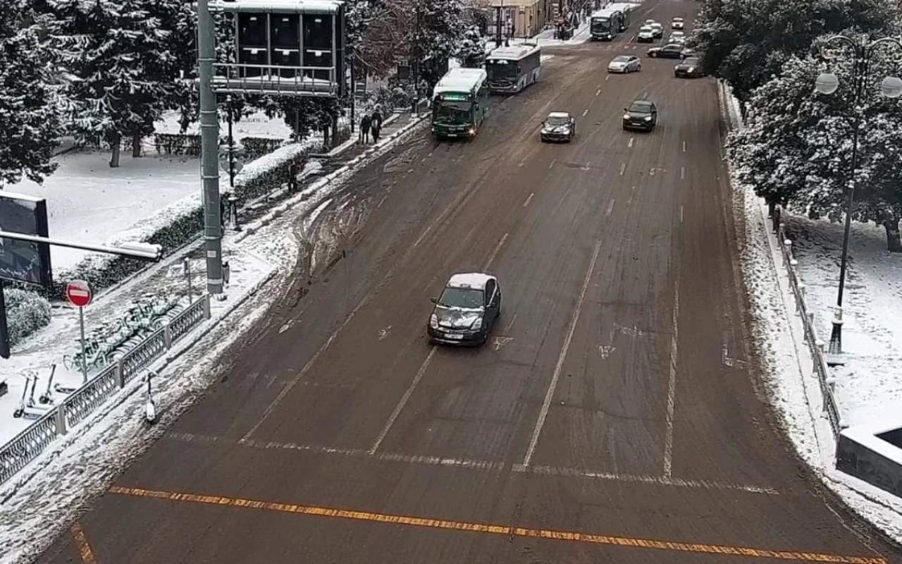 Yeni həftəyə tıxacsız başlayan Bakı -FOTOLAR