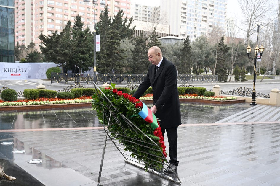 Prezident və xanımı “Ana harayı” abidəsini ziyarət etdi - FOTOLAR