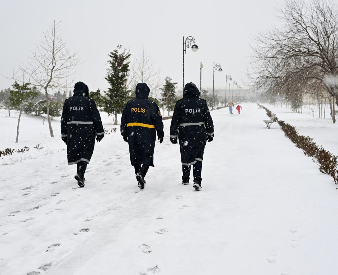 Qarlı hava ilə əlaqədar polis təhlükəsizlik tədbirləri görür - DİN