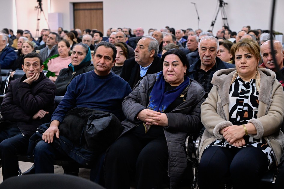 Vardanyanın votsap və teleqramda gizli danışıqları nümayiş etdirildi - Məhkəmə (FOTOLAR)