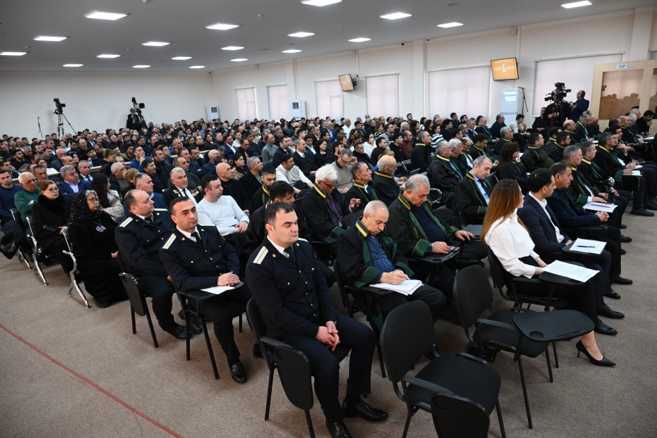 Erməniəsilli şəxslərin məhkəməsində sənədlərin tədqiqi mərhələsi başladı - FOTOLAR