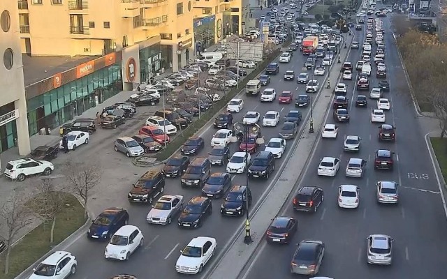 Hazırda bu yollarda sıxlıq var- SİYAHI