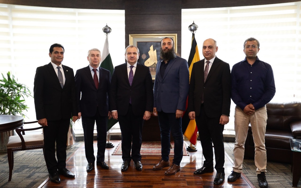 BDU nümayəndə heyəti Pakistanın Lahor Universitetinə səfər edib -FOTOLAR