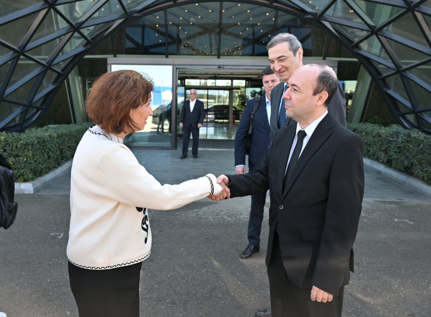 Şimali Makedoniya Prezidentinin Azərbaycana səfəri başa çatdı (FOTO)