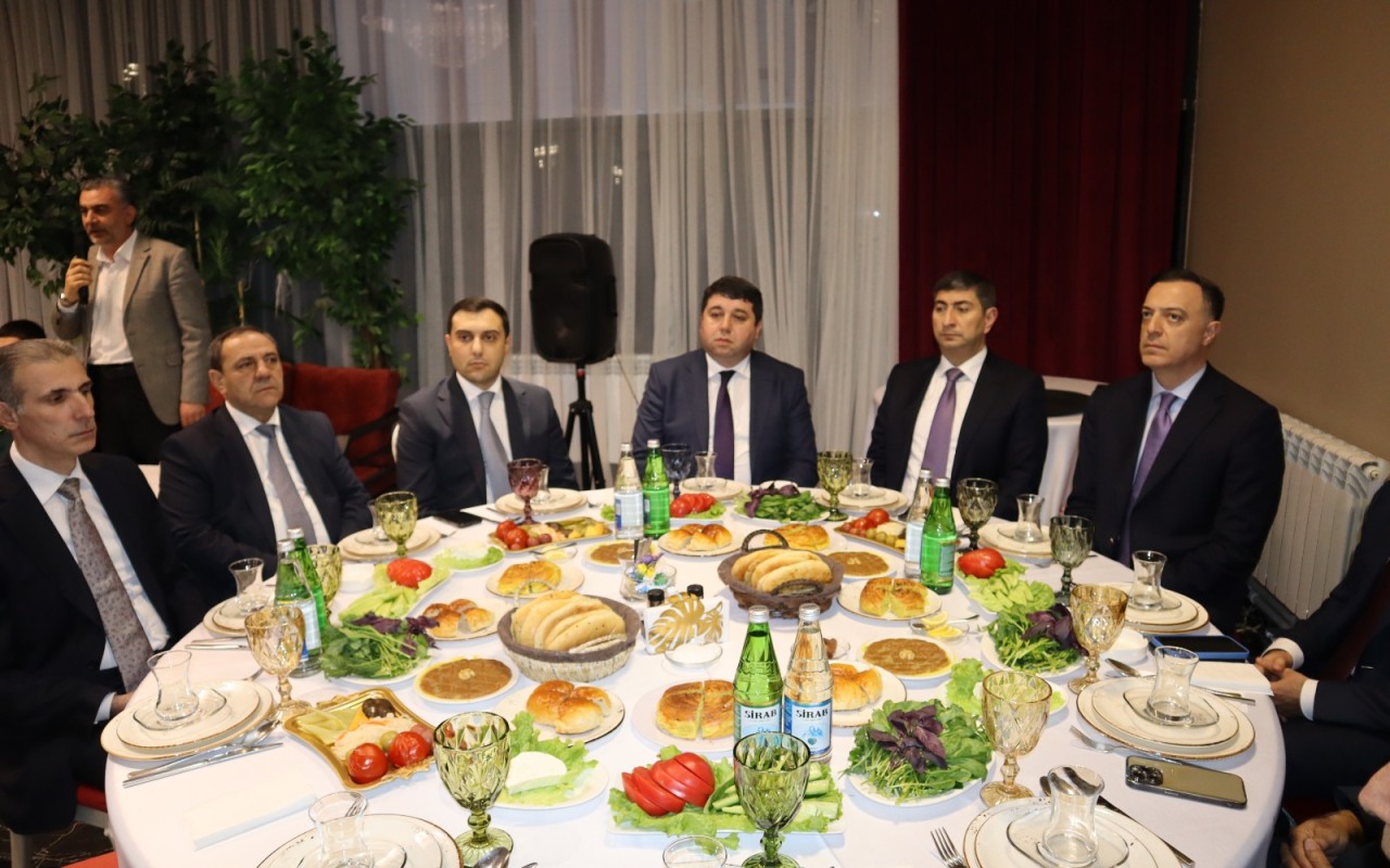 Yasamalda şəhid ailələri və qazilər üçün iftar süfrəsi açılıb -FOTOLAR