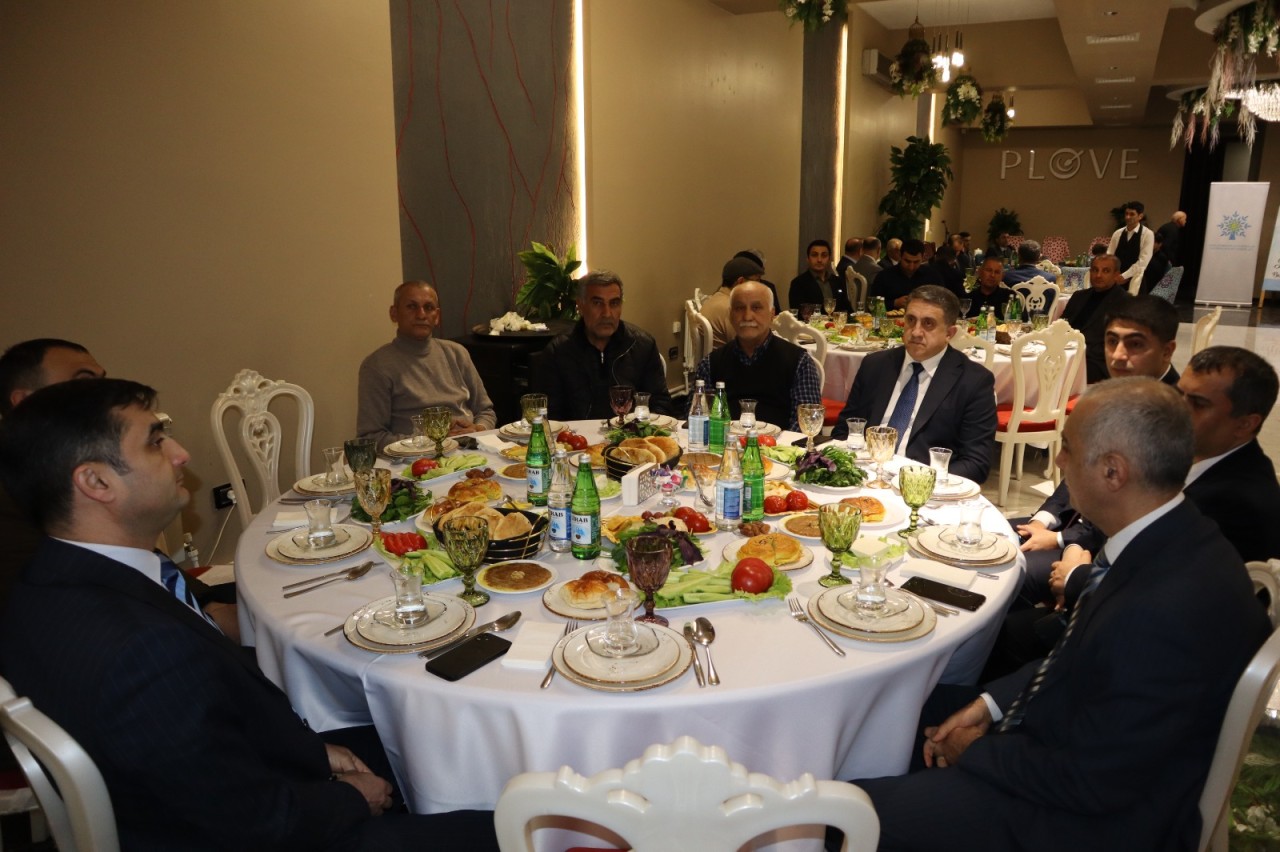 Yasamalda şəhid ailələri və qazilər üçün iftar süfrəsi açılıb - FOTOLAR