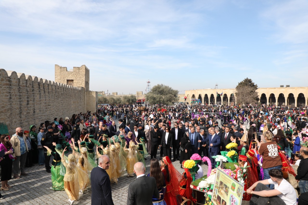 Suraxanıda Novruz bayramı təntənəli qeyd olunub - FOTOLAR