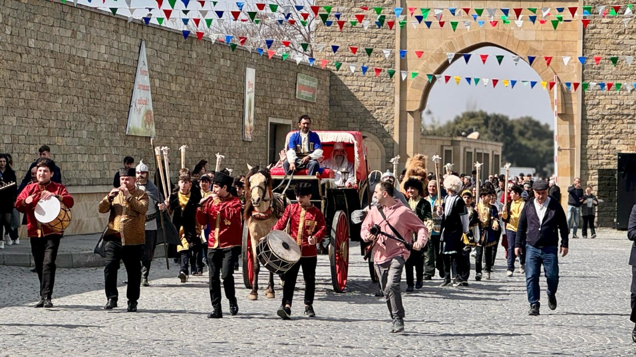 Suraxanıda Novruz bayramı təntənəli qeyd olunub - FOTOLAR