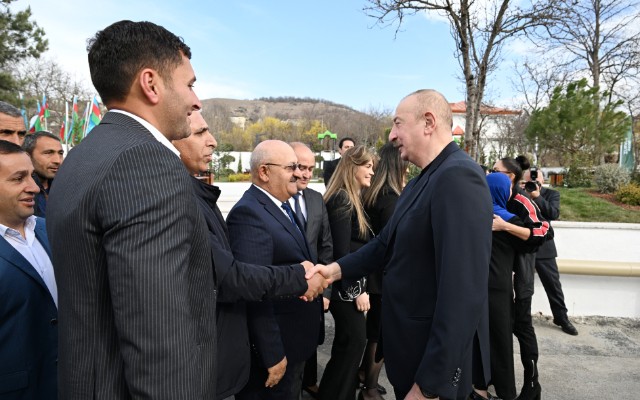 "Bizim kənddən bir adam fikirləşə bilmirdi ki, kimsə müxalifətçi olub"- Prezidentlə maraqlı dialoq