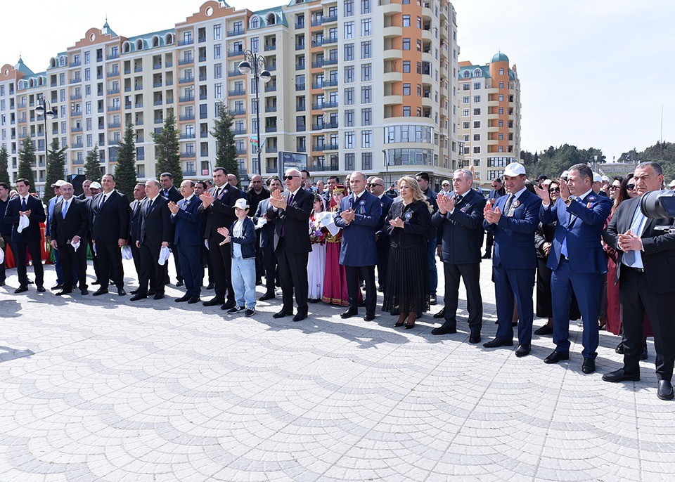 Sumqayıt Bulvarında bayram tədbiri keçirildi - FOTOLAR