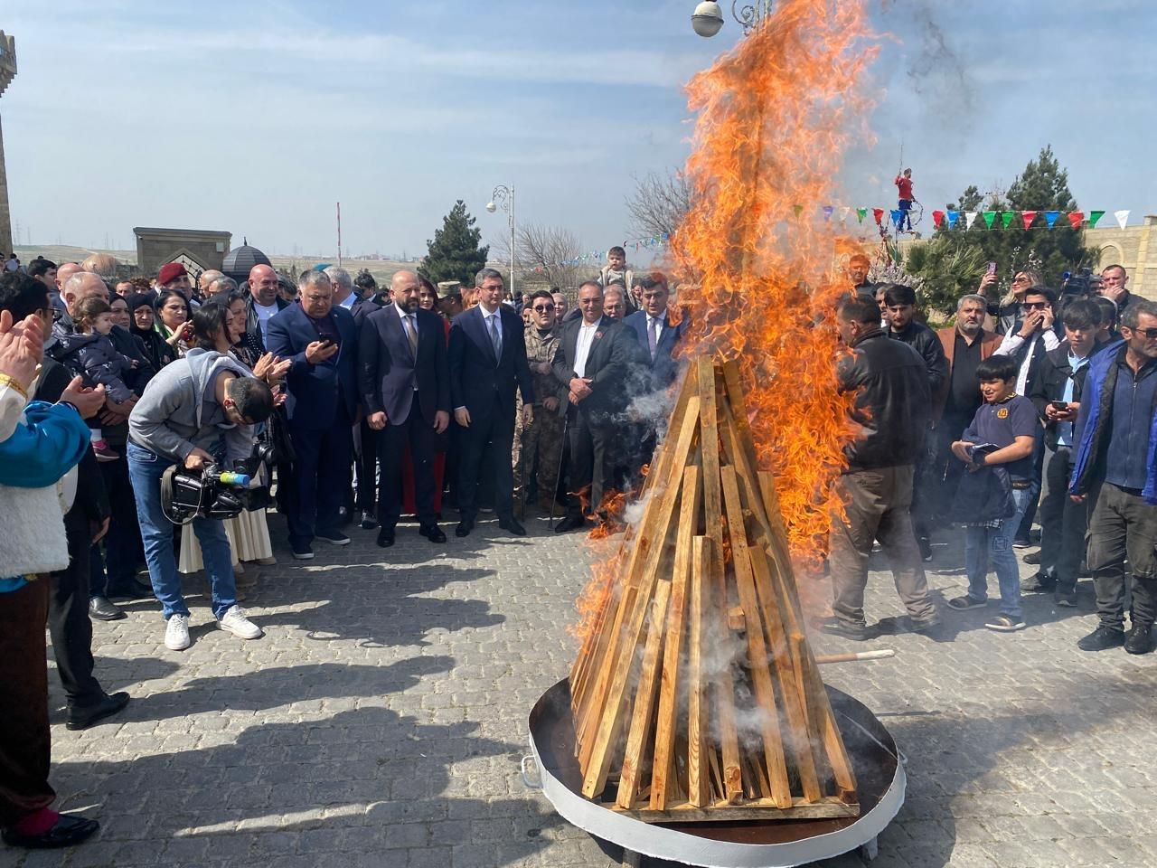 Xəzər rayonunda ümumrayon Novruz şənliyi keçirilib - FOTOLAR