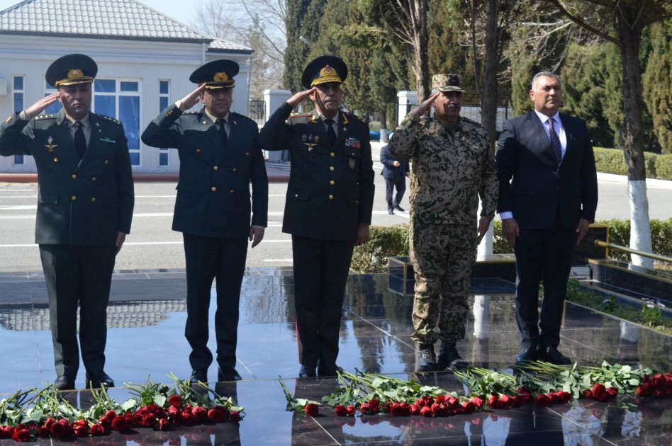 Hərbi Prokurorluq işçiləri Novruz bayramı ilə əlaqədar hərbçilərlə görüşdülər - FOTOLAR