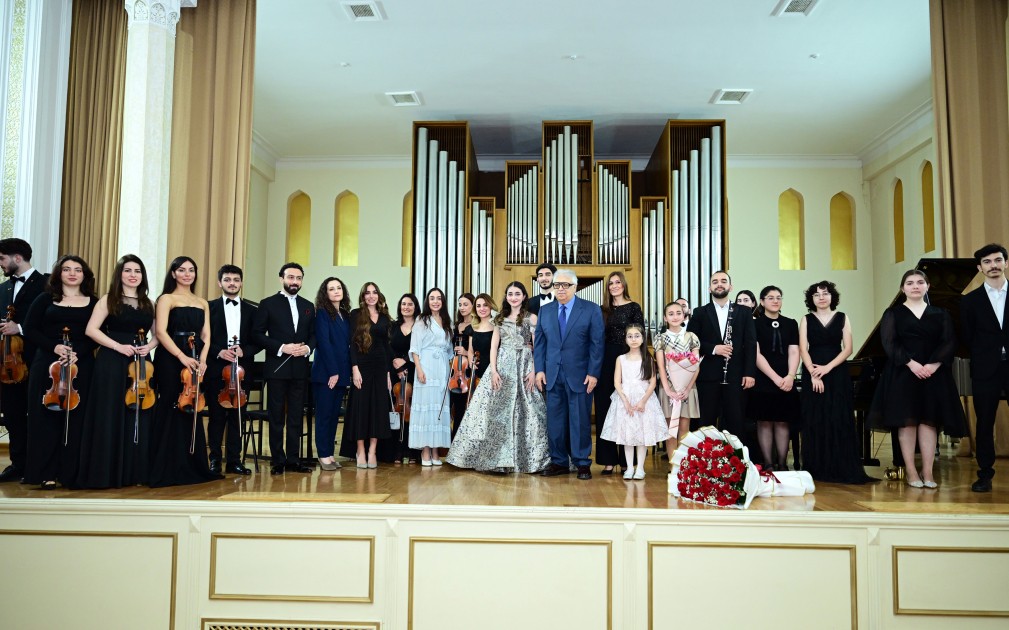 Leyla və Arzu Əliyeva tələbə və gənclərin konsertində iştirak etdilər - FOTOLAR