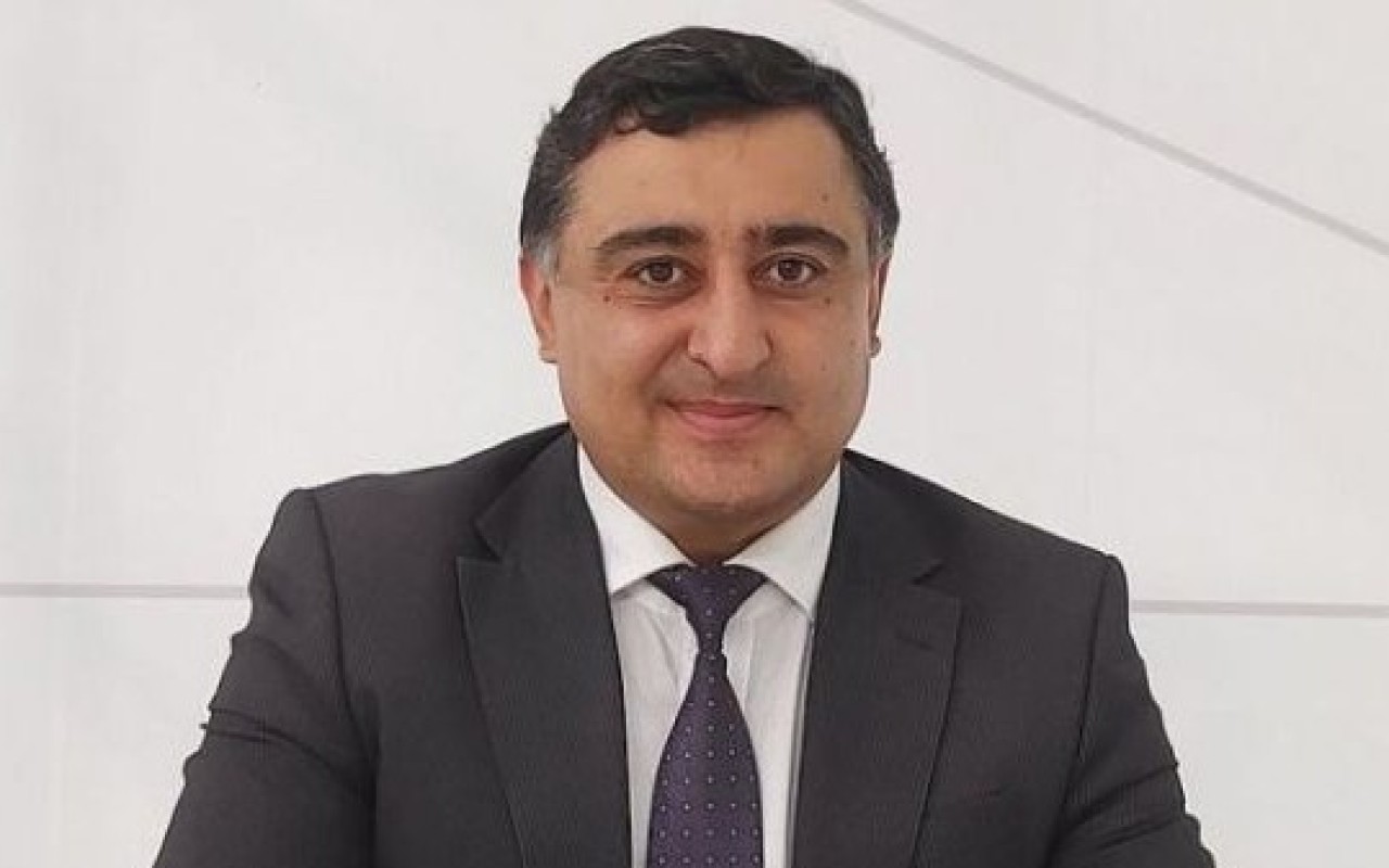 1 il 6 ay nazir əvəzi işlədi,yerinə başqası gətirildi 1 il 6 ay nazir əvəzi işlədi,yerinə başqası gətirildi