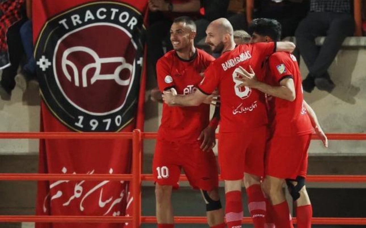 “Traktor” İran çempionuOLDU “Traktor” İran çempionuOLDU