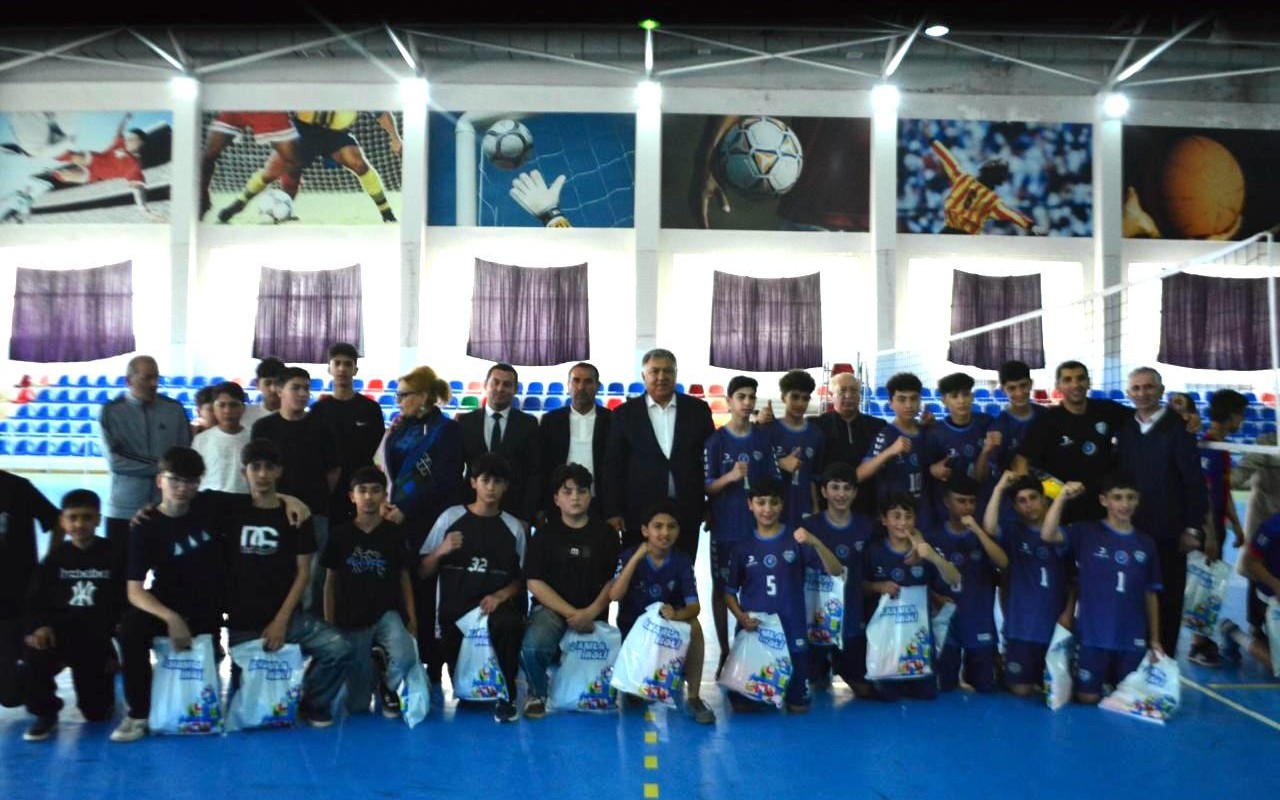 YAP Xəzər rayon təşkilatı voleybol yarışı keçirdi -FOTOLAR YAP Xəzər rayon təşkilatı voleybol yarışı keçirdi -FOTOLAR