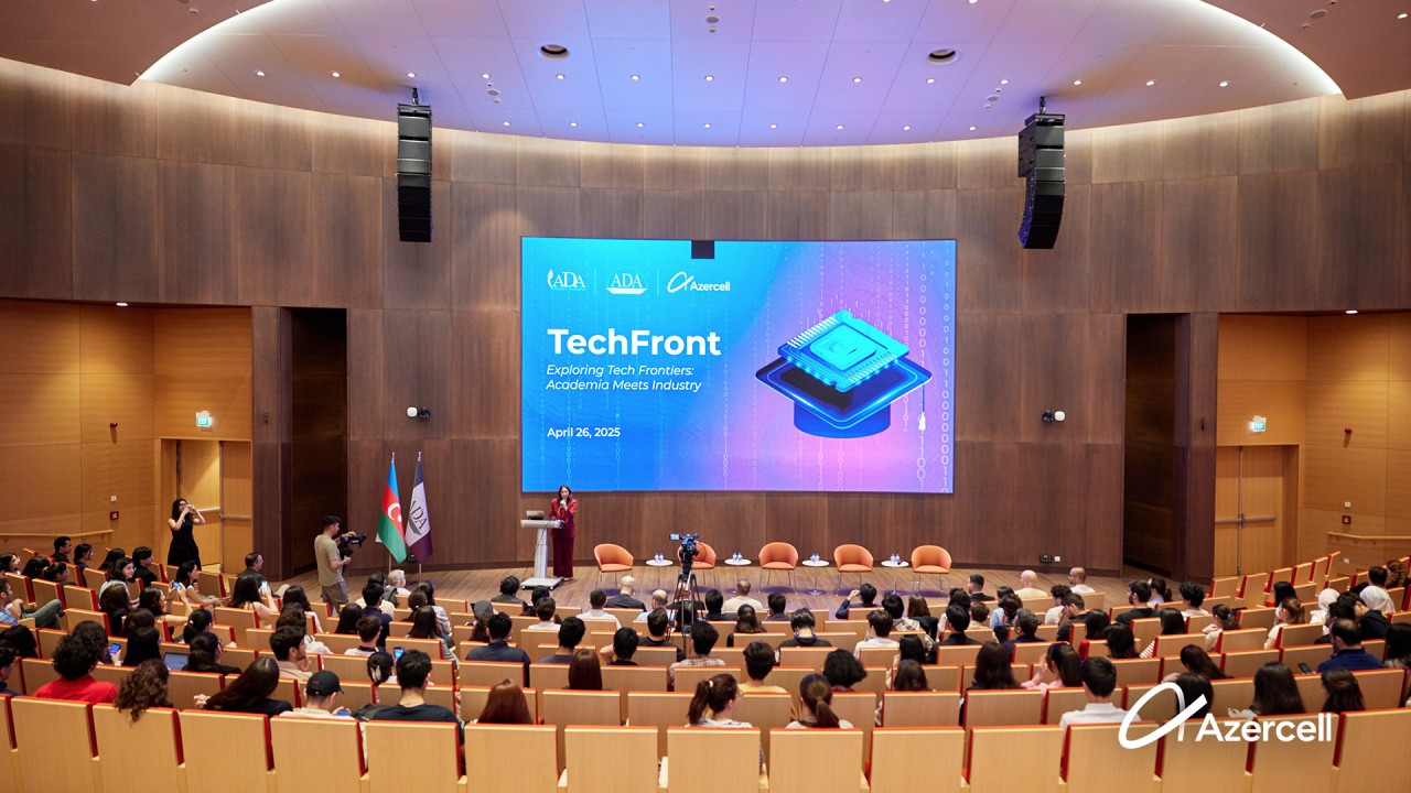 "Azercell" və ADA Universiteti Fondunun tərəfdaşlığı çərçivəsində "TechFront" görüşü keçirildi - FOTOLAR