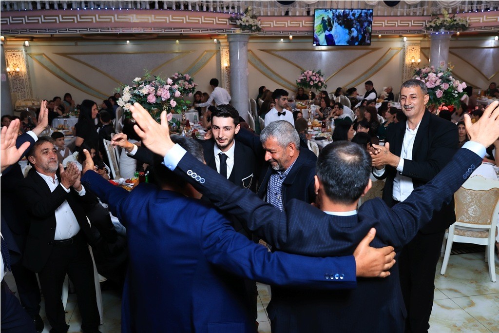 Taleh Qaraşov şəhid Mahsun Bağırzadənin qardaşının toyunda - FOTOLAR