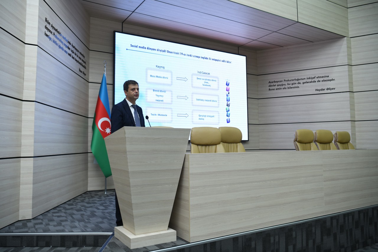 Baş Prokurorluqda media subyektləri və gənclərin iştirakı ilə tədbir keçirildi - FOTOLAR