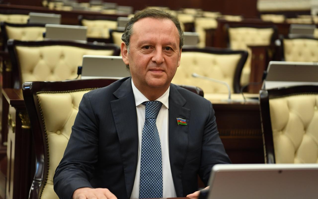 "Samir Şərifovun Suriyaya səfəri böyük əhəmiyyət kəsb edir" -Deputat "Samir Şərifovun Suriyaya səfəri böyük əhəmiyyət kəsb edir" -Deputat