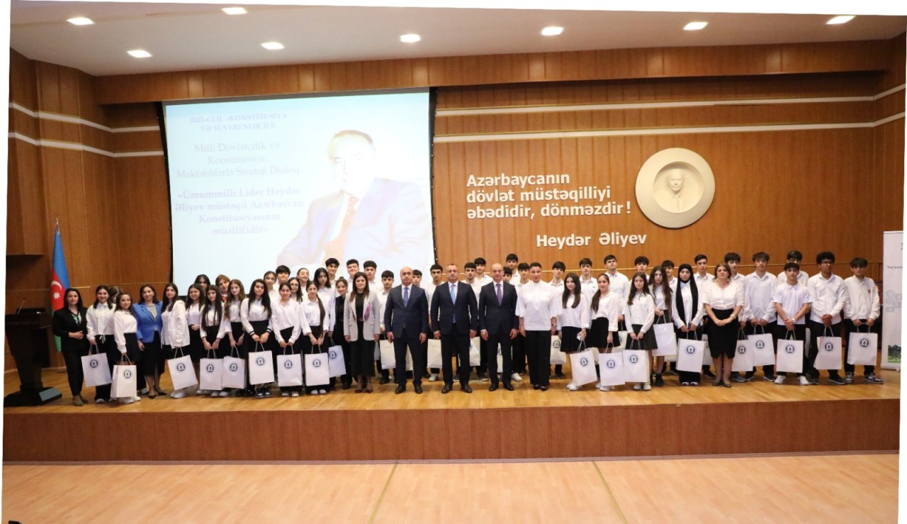 Suraxanıda Ulu Öndərə həsr olunmuş tədbir keçirilib - FOTOLAR