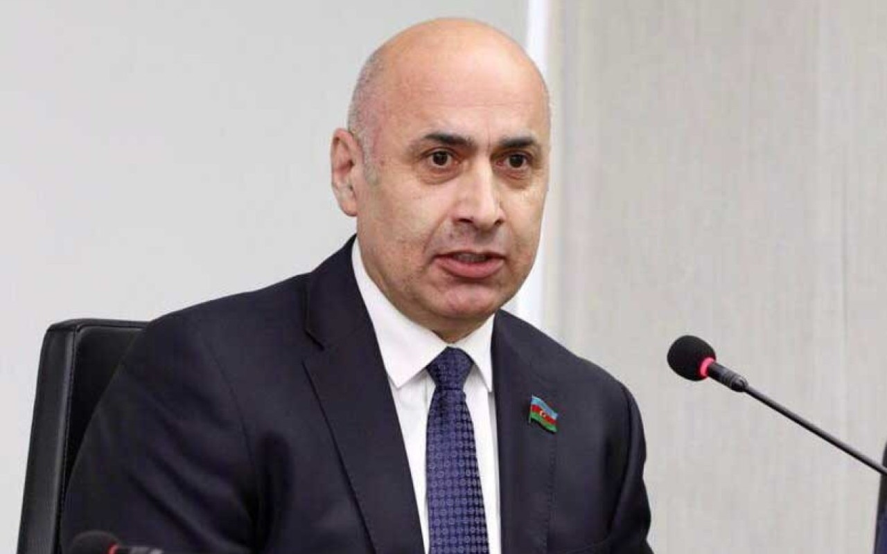 "Məni 4 saatdan çox gözlətdilər"- Azər Badamov Rusiyada saxlanılmasından danışdı