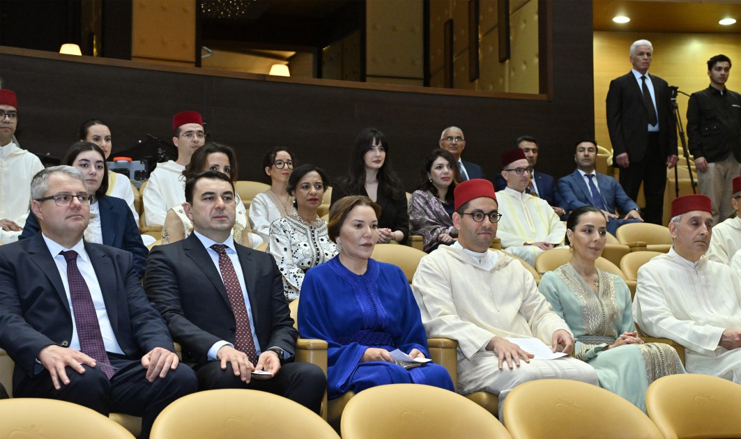 Mərakeşin xanım Şahzadəsi Beynəlxalq Muğam Mərkəzi ilə tanış oldu - FOTOLAR