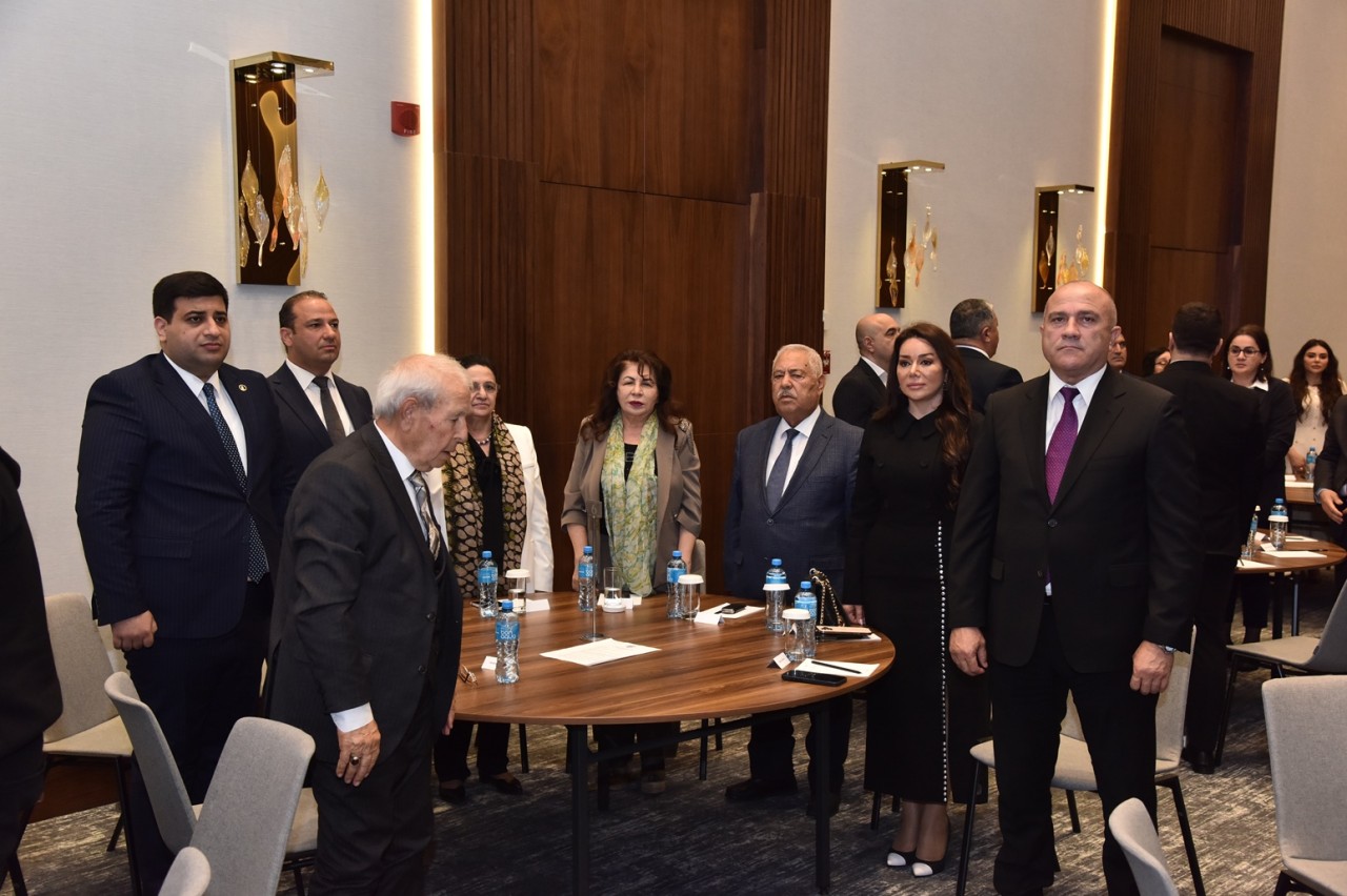 YAP Nəsimi rayon təşkilatı Heydər Əliyevə həsr olunmuş tədbir keçirdi - FOTOLAR