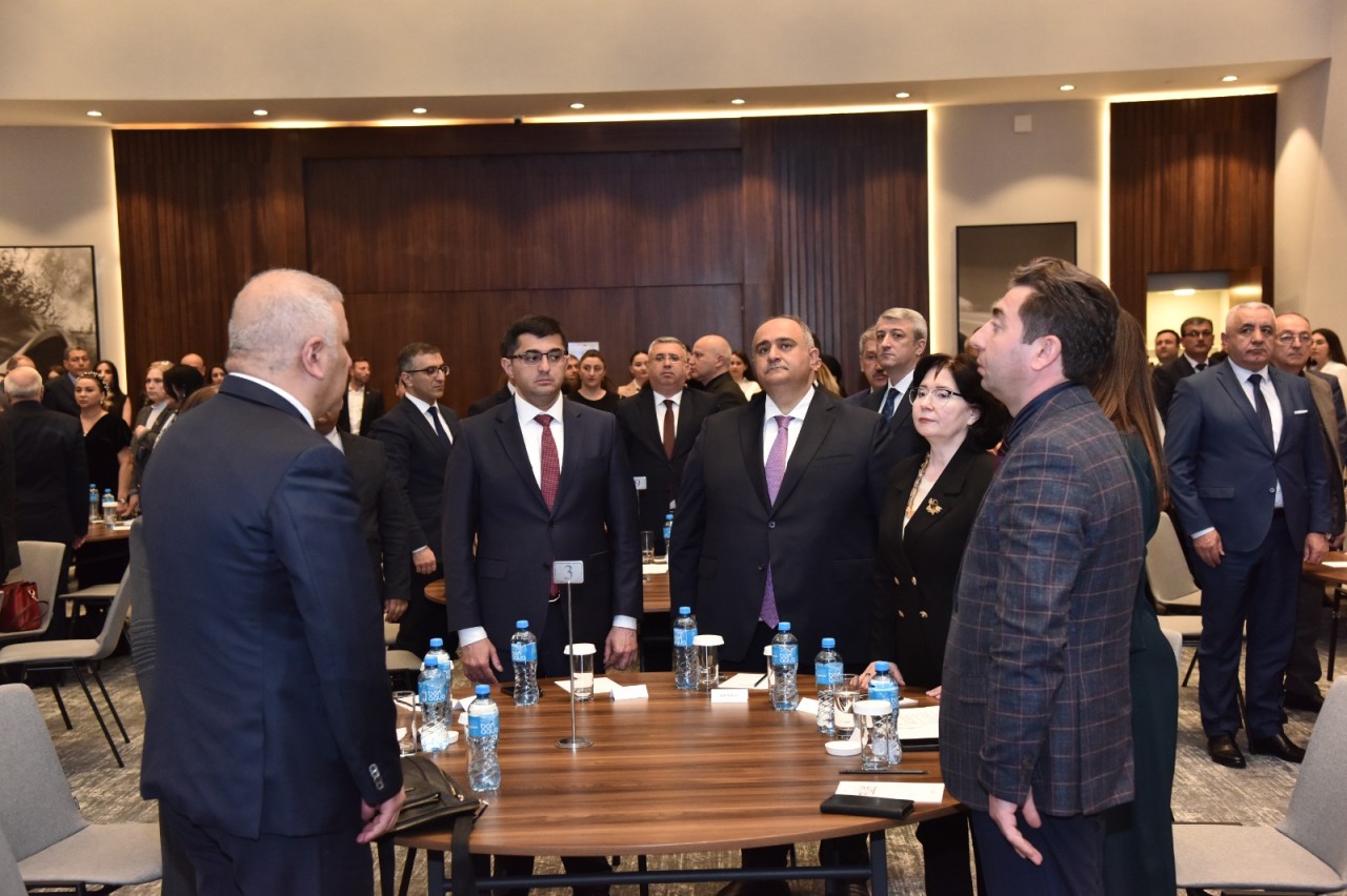 YAP Nəsimi rayon təşkilatı Heydər Əliyevə həsr olunmuş tədbir keçirdi - FOTOLAR