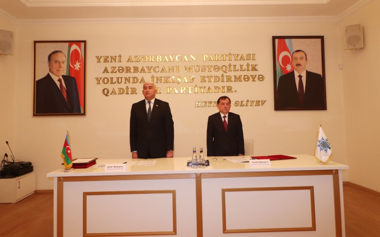 Qazaxda Ulu Öndərə həsr olunmuş tədbir keçirilib -FOTOLAR Qazaxda Ulu Öndərə həsr olunmuş tədbir keçirilib -FOTOLAR