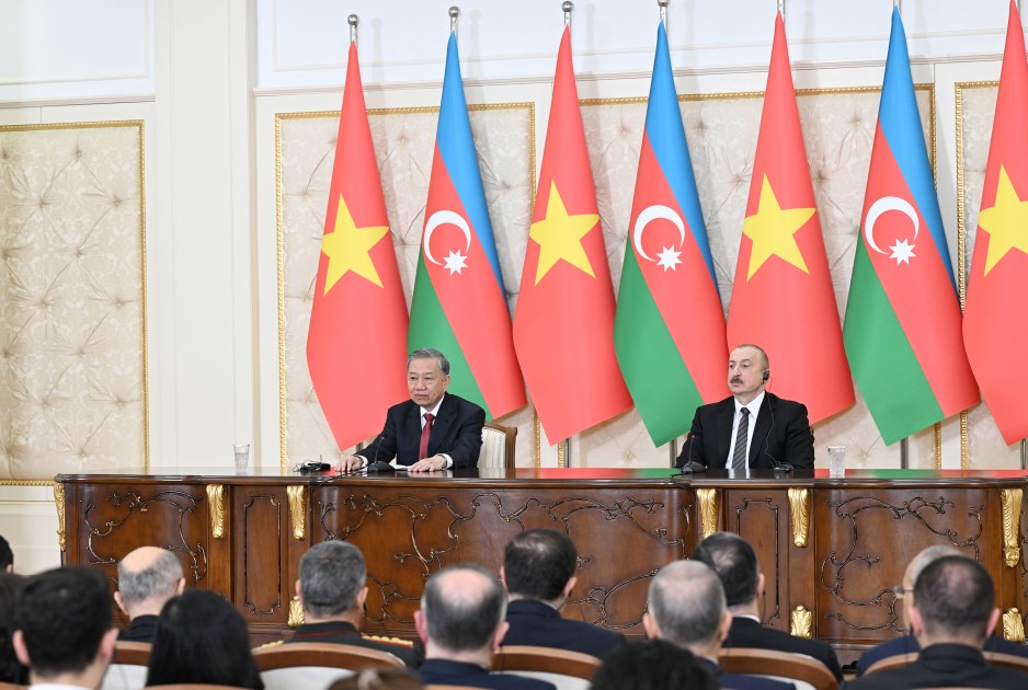 İlham Əliyev və To Lam mətbuata bəyanatlarla çıxış ediblər - YENİLƏNİB (FOTOLAR)