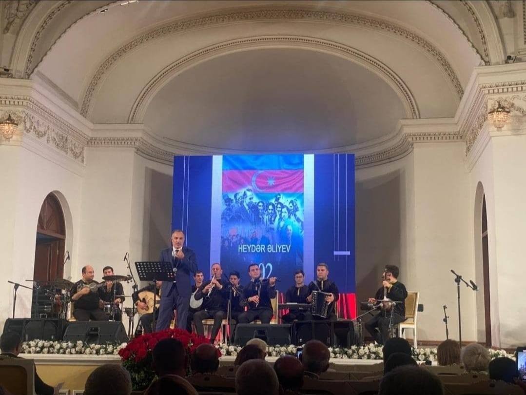 Ulu öndərin anadan olmasının 102 illiyinə həsr olunmuş konsert təşkil edilib - FOTOLAR