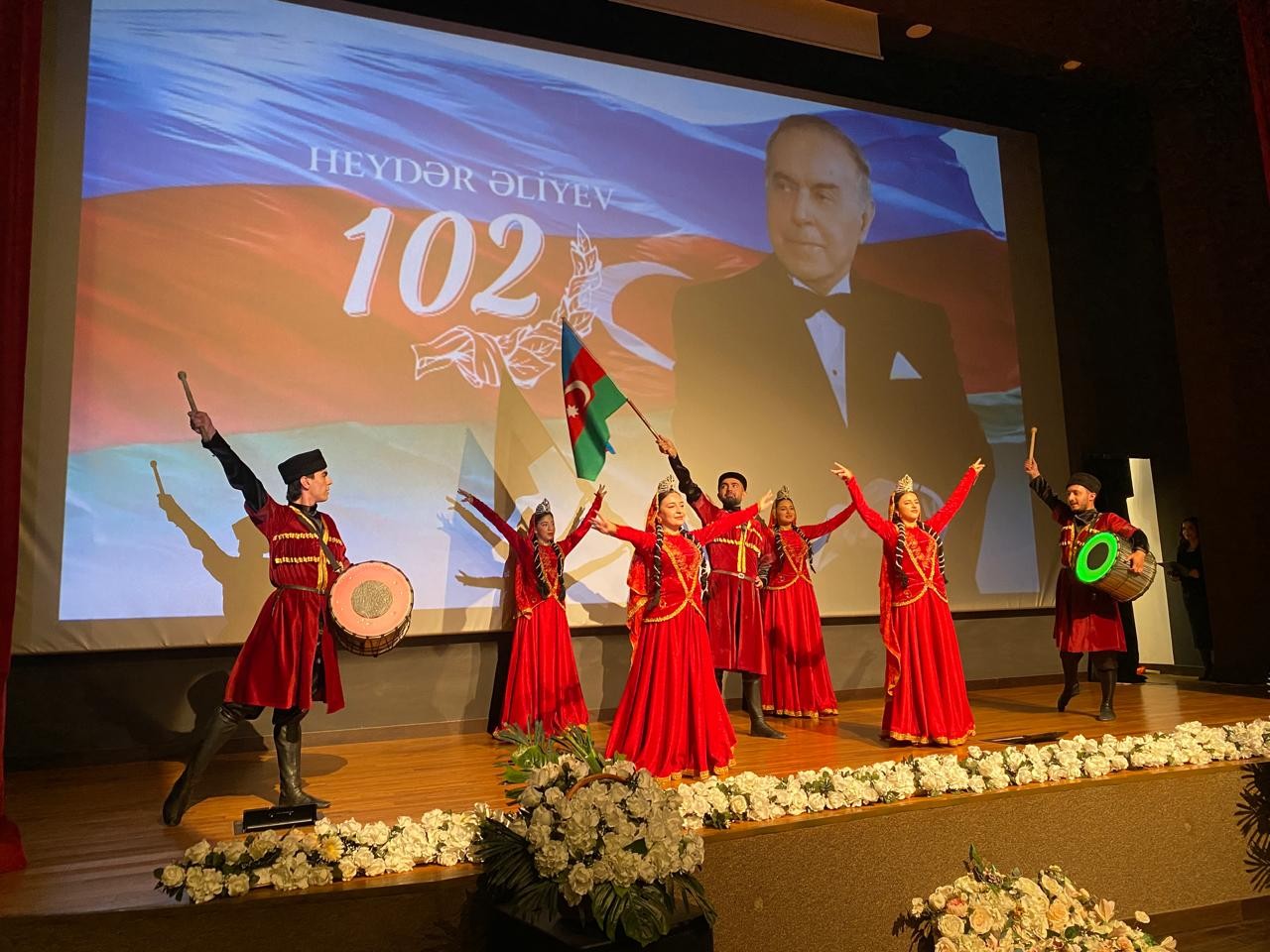 Xəzər rayonunda Ulu Öndərə həsr olunmuş tədbir keçirilib - FOTOLAR