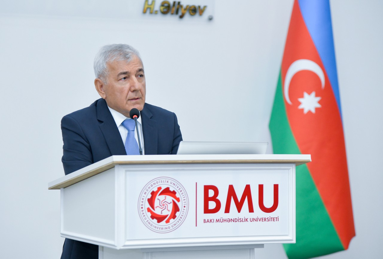 Ulu Öndərin 102-ci ildönümü BMU-da qeyd edilib - FOTOLAR