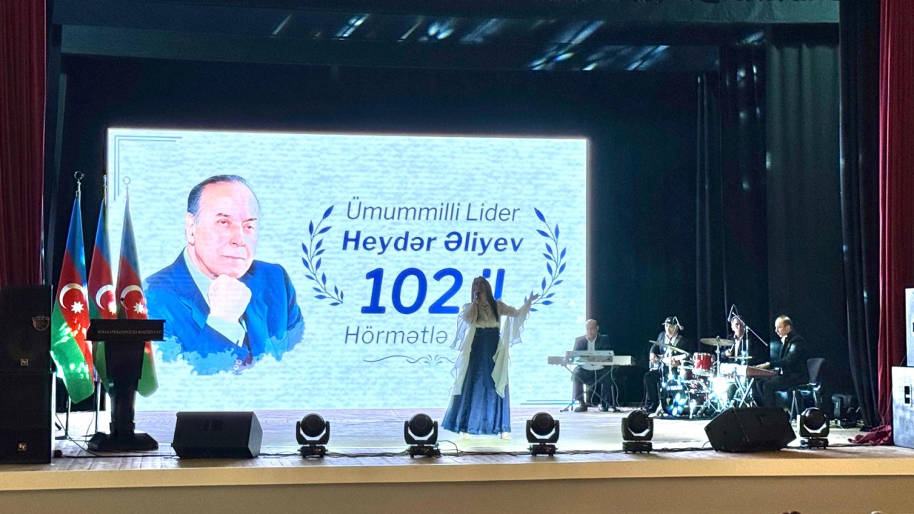 Suraxanıda Heydər Əliyevin anadan olmasının 102-ci ildönümü qeyd edildi - FOTOLAR